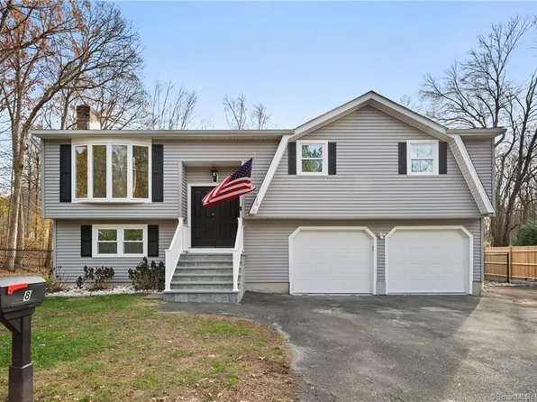 8 Hampton Trail, Wallingford, CT 06492