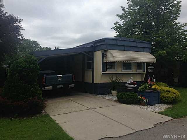 1st image of 18 Carefree Ln