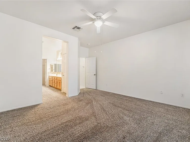499 Elm Hollow Ct — Photo 22