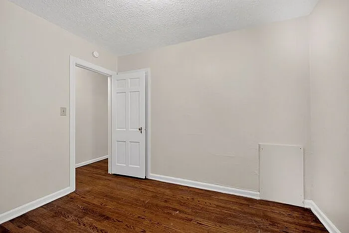 37 N Catherwood Ave — Photo 8