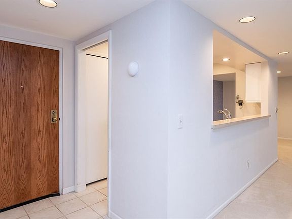 4th image of 2125 Nature Cove Ct APT 207