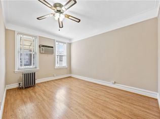 1933 E 28th St FLOOR 2, Brooklyn, NY 11229