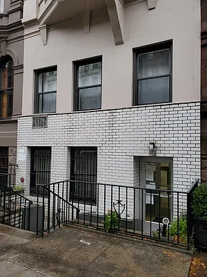 Rented by Guidance Realty Corp. | media 27