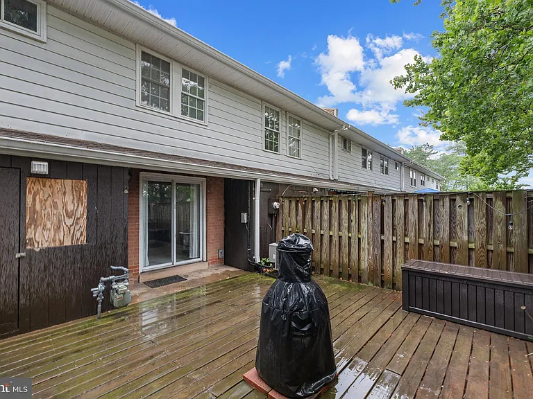 129 N Duke Dr — Photo 27