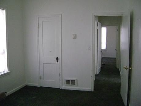5th image of 1025 Idaho Ave #B