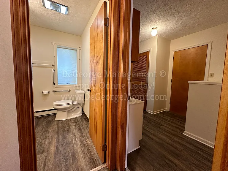 311 1/2 Washington St — Photo 18
