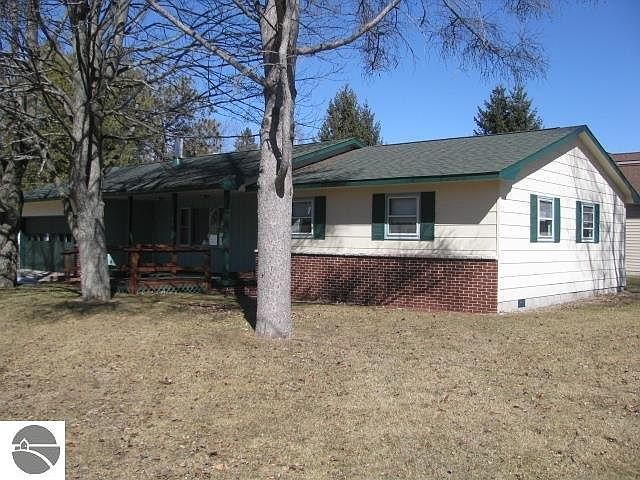 1st image of 500 Tawas St