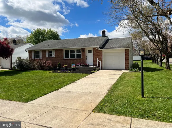 53 Meadow Ave, Tamaqua, PA 18252
