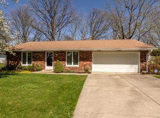 1943 Hibiscus Dr, Indianapolis, IN 46219