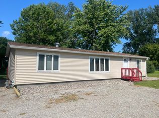 1170 2nd Ave SW, Wells, MN 56097