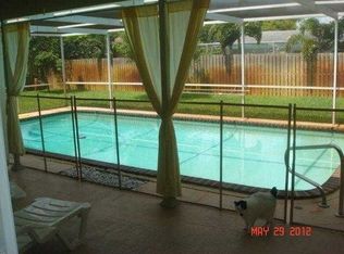 1401 SW 66th Ter, Plantation, FL 33317