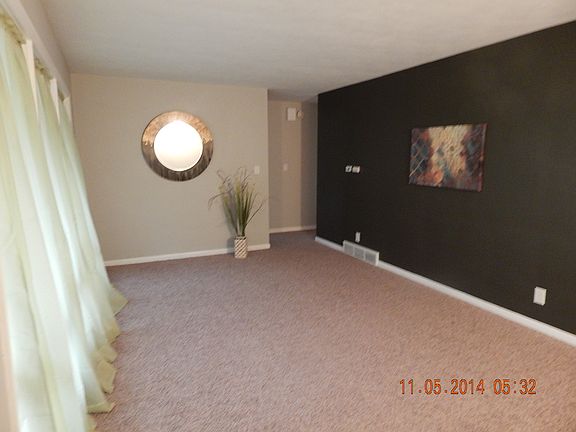 3rd image of 4405 10th Avenue