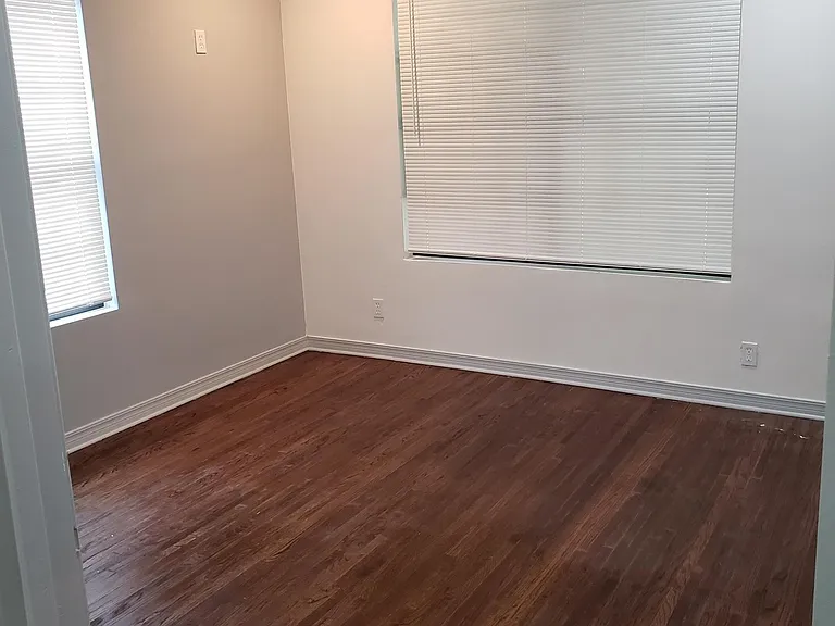 1135 N Boston Pl — Photo 8