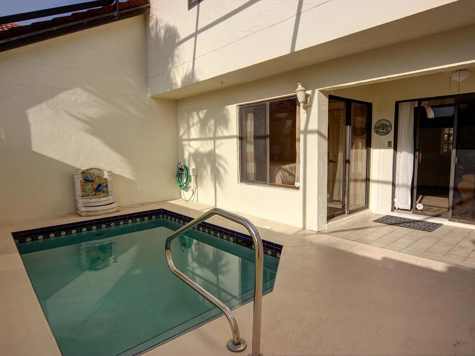 2 bed, 2.5 bath, 1539 sqft, $6,500 — Photo 3