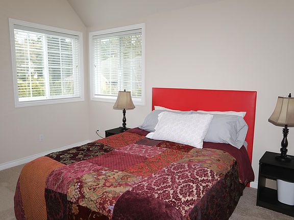 5th image of 3059 Bellevue Way NE #Sfr