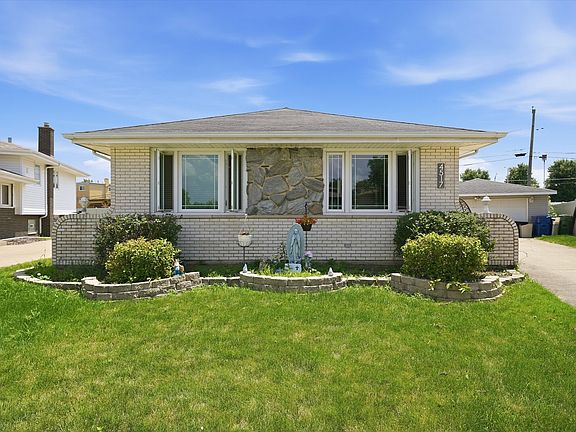 2nd image of 4517 W 110th Pl