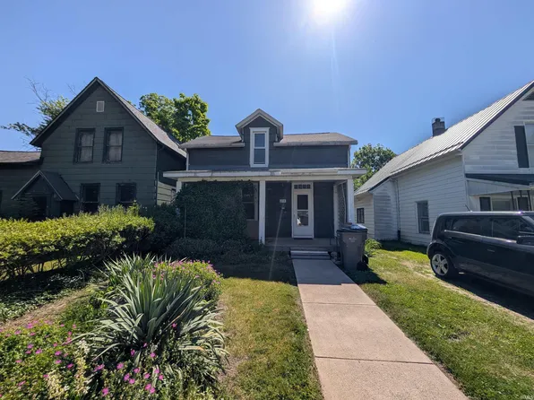 218 S 10th St, Goshen, IN 46528