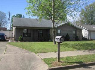 4279 Water Briar Rd, Millington, TN 38053