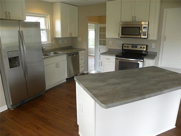 2nd image of 4810 N Lesley Ave
