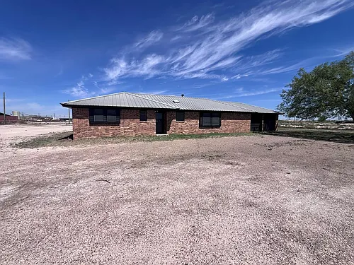 2703 S County Road 1180 Photo 1