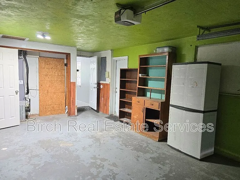 4328 Baden Dr — Photo 16