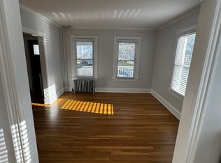 32 Center St #1, New London, CT 06320