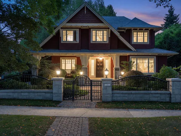1425 W 26th Ave, Vancouver, BC V6H 2B3