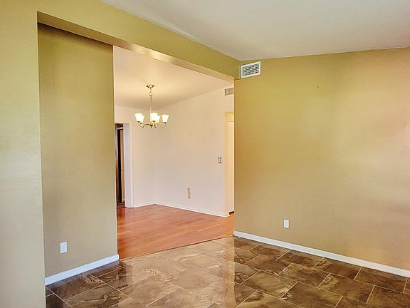 5th image of 7943 LORIENT Drive
