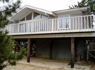 4 E Sussex Ave, Harvey Cedars, NJ 08008