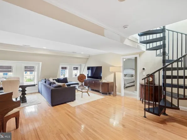 425 M St NW APT J, Washington, DC 20001