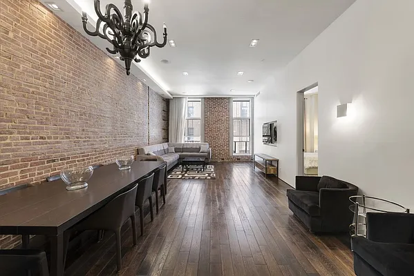 Rented by Compass | media 27