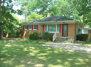 3970 Sashabaw Rd, Waterford, MI 48329