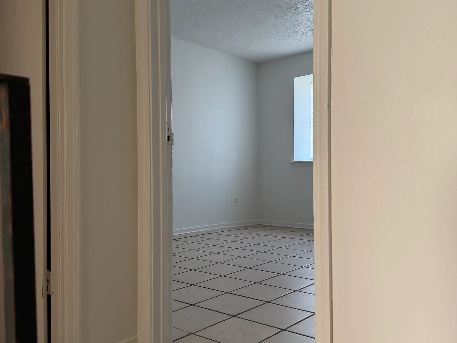 2 bed, 950 sqft, $950 — Photo 4