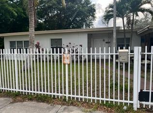 14140 NE 9th Ave, North Miami, FL 33161