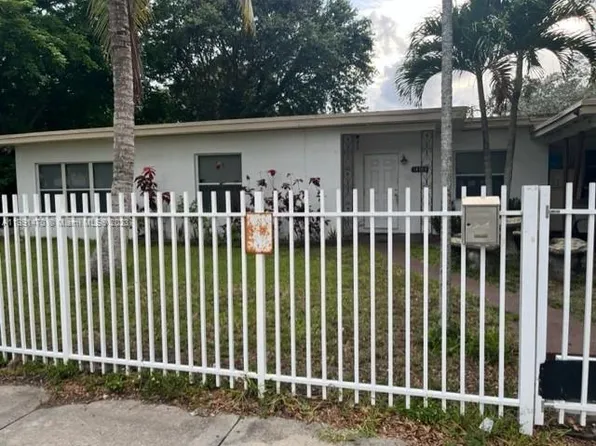 14140 NE 9th Ave, North Miami, FL 33161