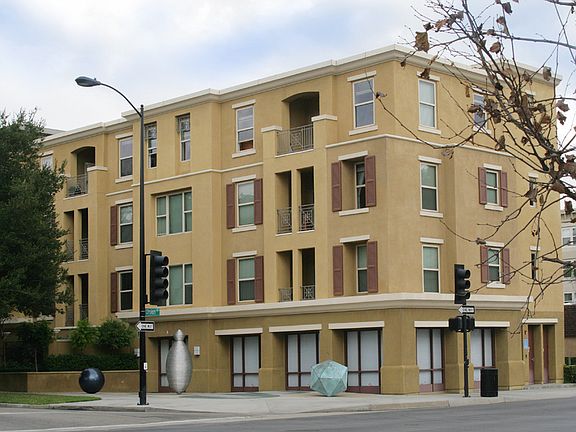 2nd image of 128 N Oak Knoll Ave Unit 109