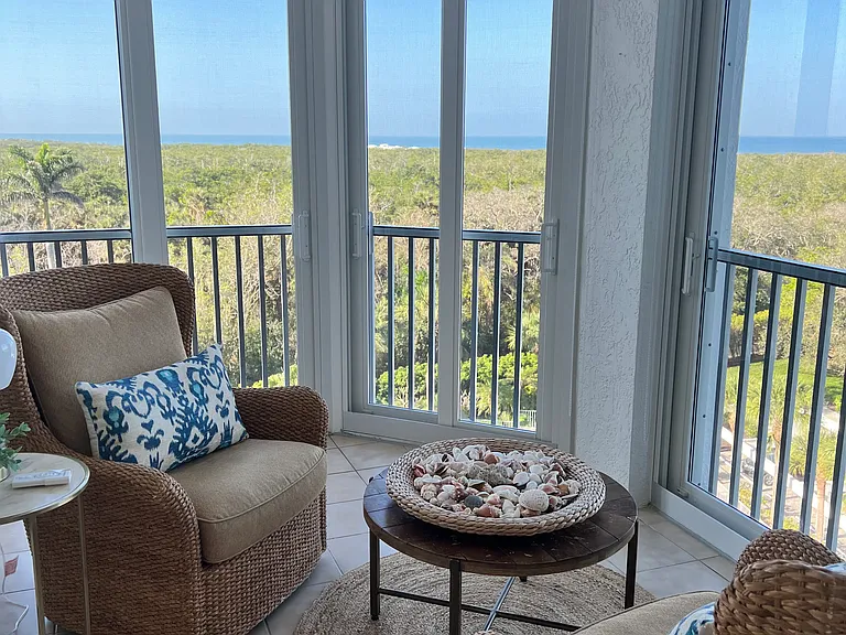 6361 Pelican Bay Blvd #503 — Photo 11