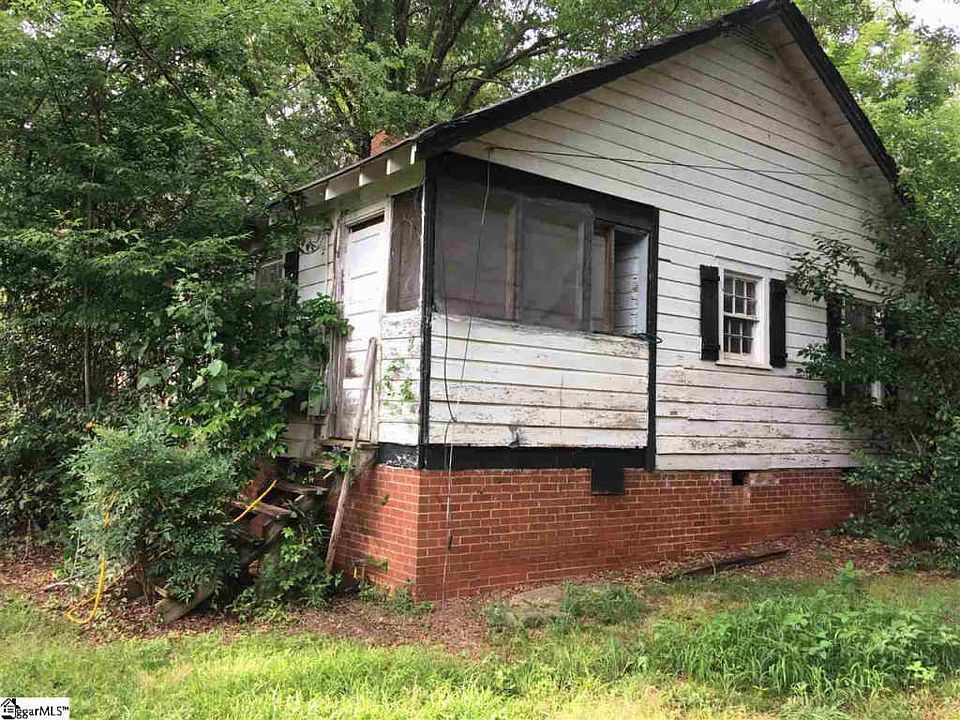 2nd image of 165A Spartanburg Rd