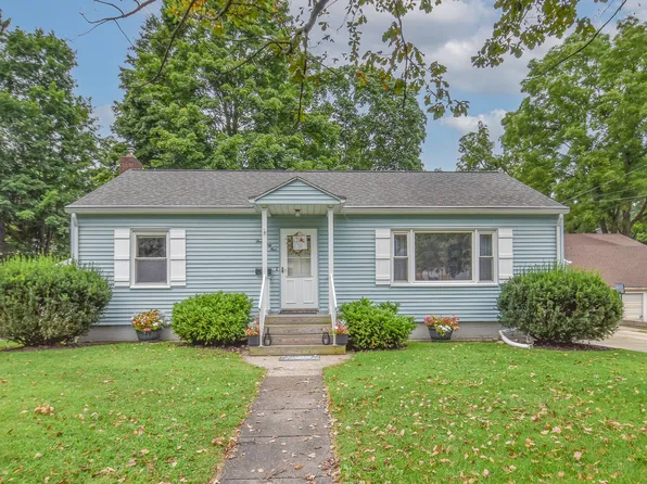 325 N Liberty St, Marshall, MI 49068