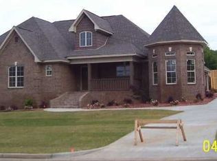 106 Andiron Ct, Prattville, AL 36067
