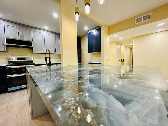 5th image of 4700 Natick Ave #3122