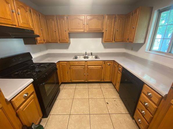 1201 Lafayette Ave, Kalamazoo, MI 49006