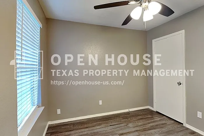 1312 Wyndham Dr — Photo 14