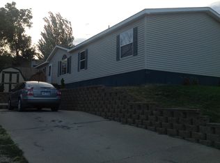 113 Case Dr, Pierre, SD 57501