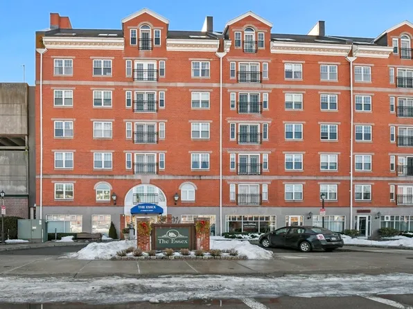 11 Church St Unit 607, Salem, MA 01970