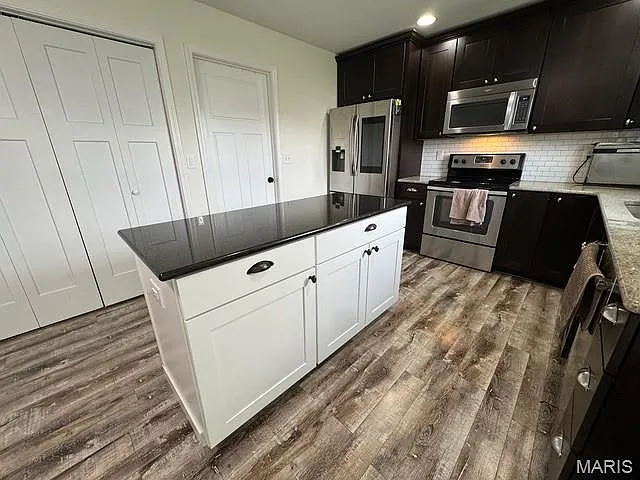 2617 Lauren Lake Dr — Photo 6