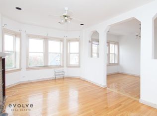 3049 N Spaulding Ave APT 3W, Chicago, IL 60618