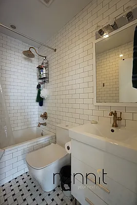 Rented by Rennit Inc. | media 10