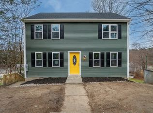 4086 High St, Palmer, MA 01069