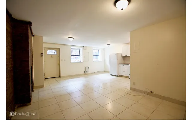 Rented by Douglas Elliman | media 25